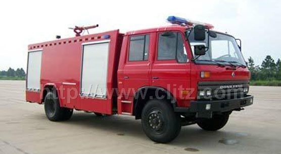 東風(fēng)153泡沫消防車