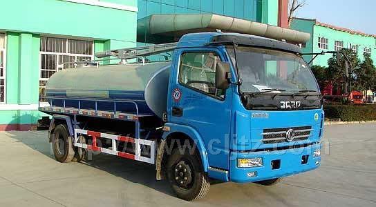 東風(fēng)多利卡吸糞車(chē)